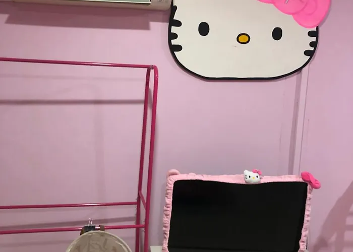 Pink Very Cute Very Close Hospital 民宿 曼谷