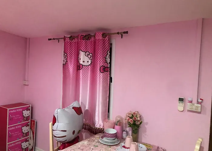 Pink Very Cute Very Close Hospital * 曼谷